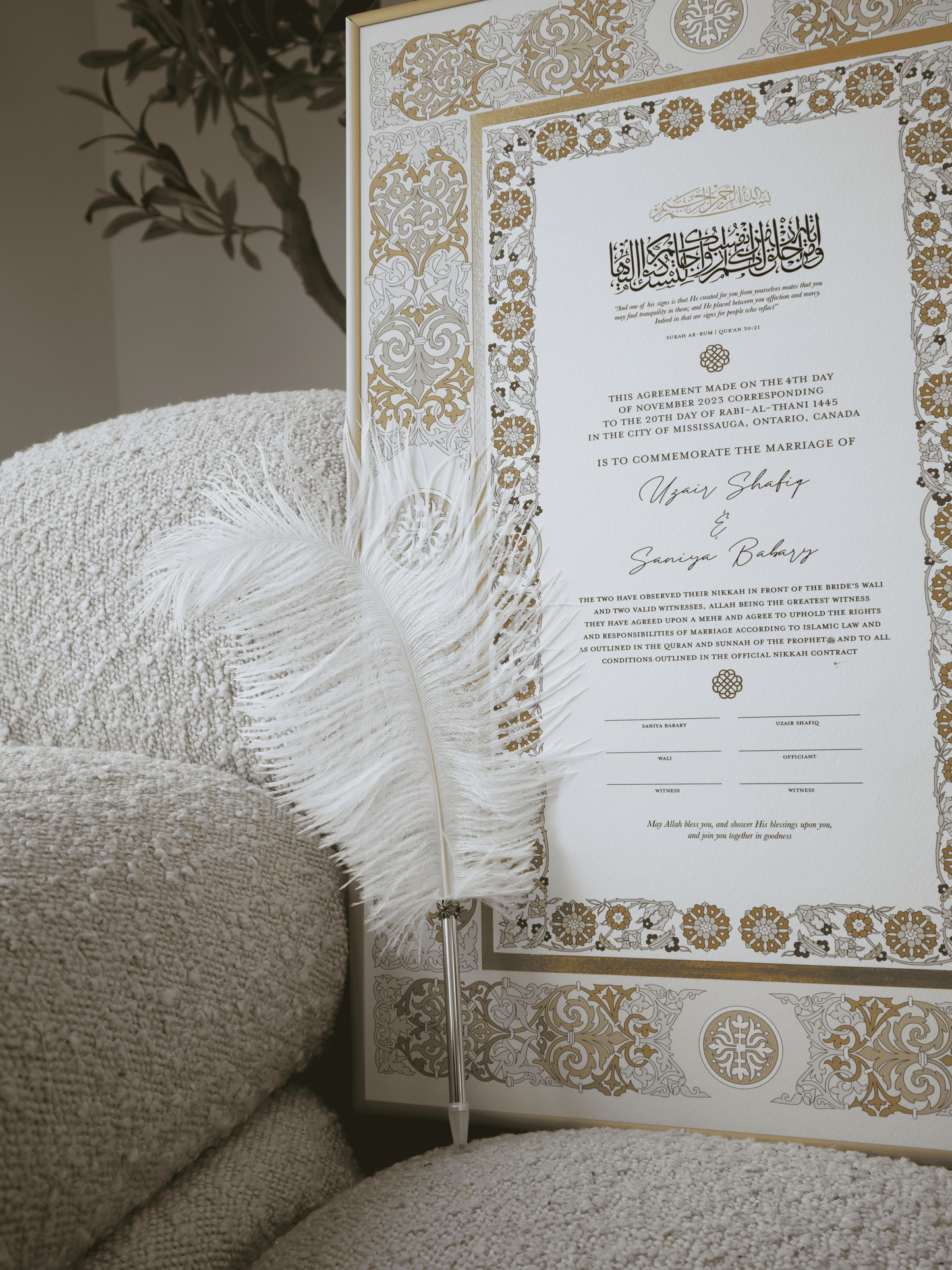 BUNDLE: SANIYA Gold Nikah Contract Gold Painted + Frame + Feather Pen